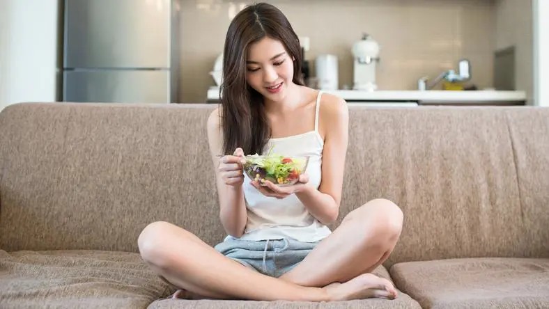刚满三十的 95 后,已经开始 “生前整理” 了
