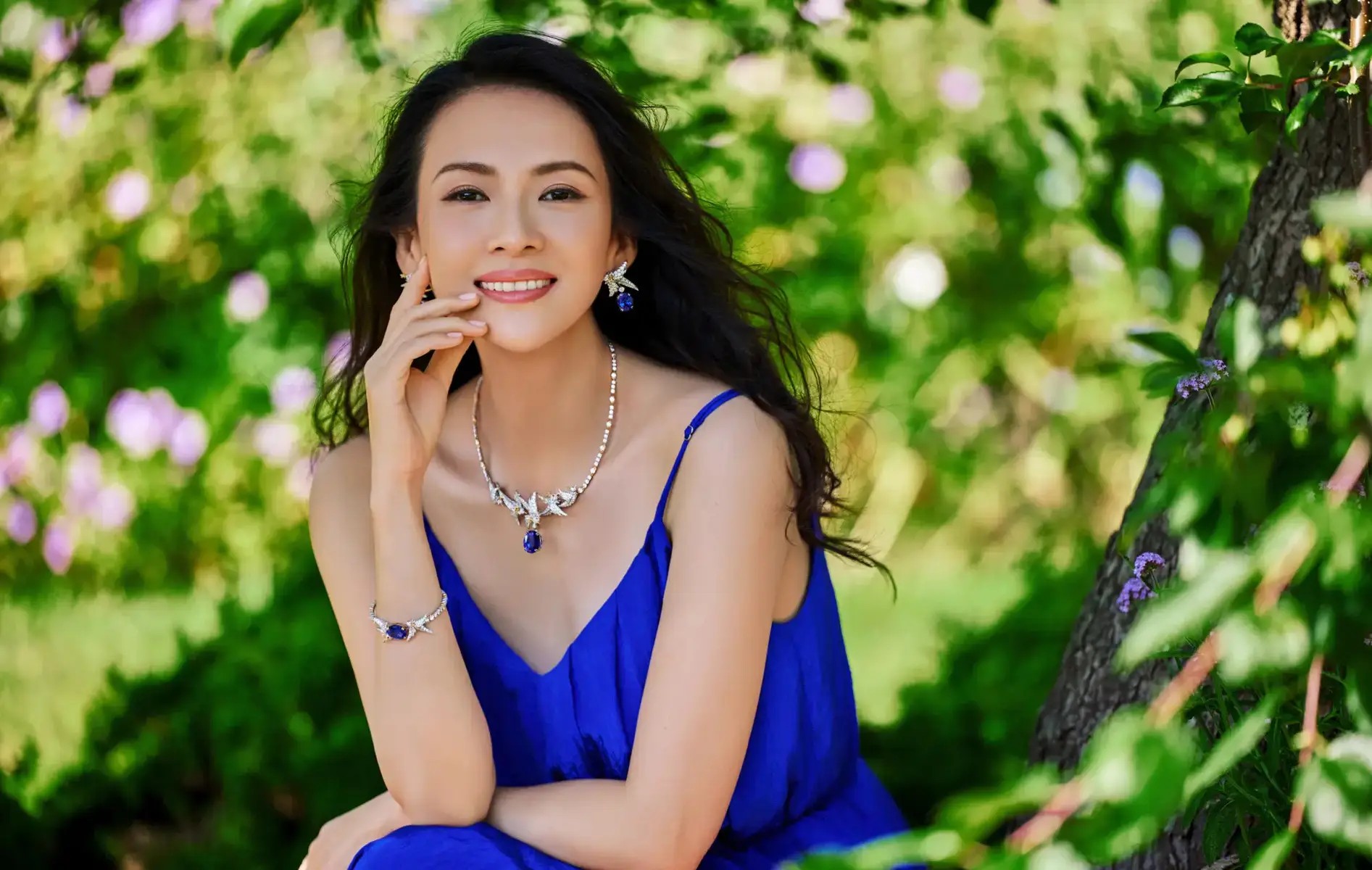 《史蒂夫》首映!基里安·墨菲红毯抓拍故事感十足