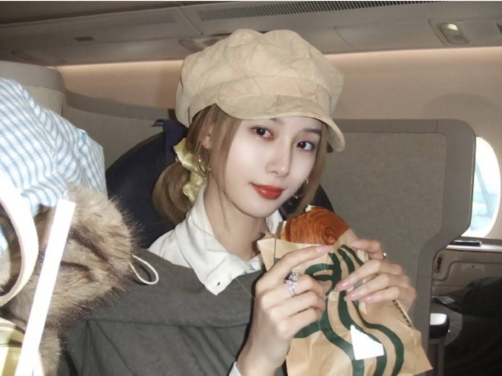 知名男星近照曝光，面颊凹陷眼神空洞，被指断崖衰老，本人澄清