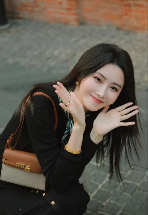 文体跨界绯闻与作品传播的双向博弈——从杨旭文陈若琳辟谣事件看《唐朝诡事录》的热度联动